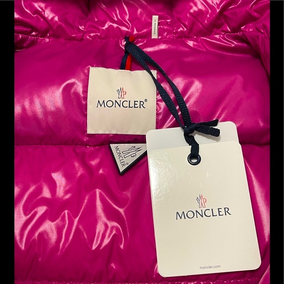 NWT Women’s Medium Moncler Bardanette Hooded Quilted Shell Down Jacket In Red - Picture 6 of 16